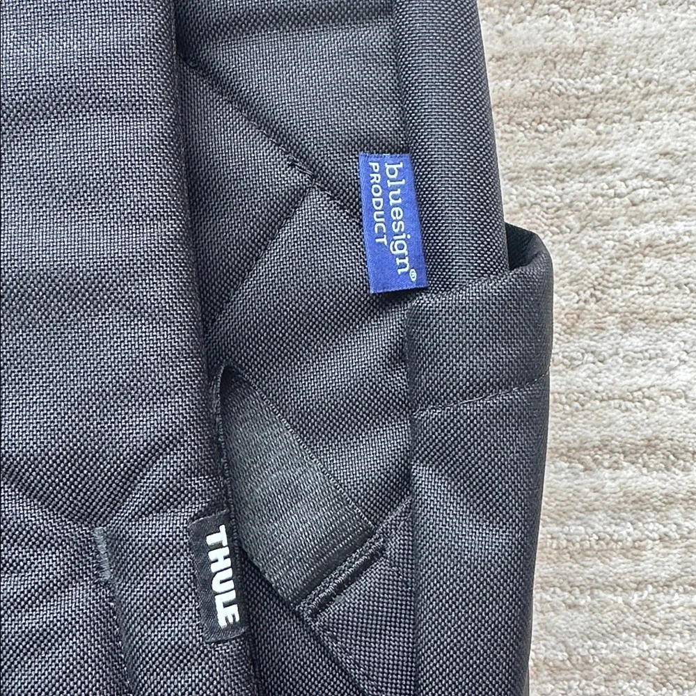 NWT Thule Notus Lightweight Black Laptop Backpack Padded 35-2007525 Co-branding